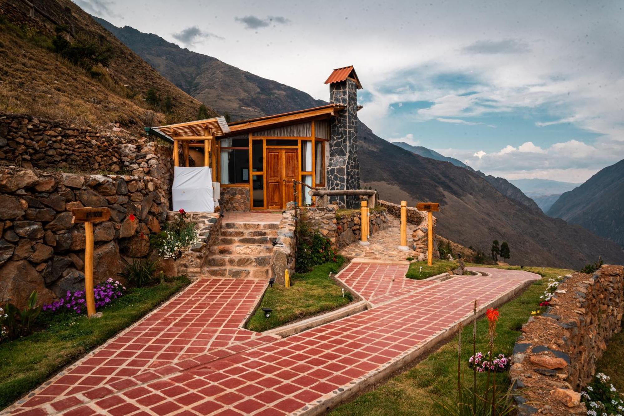 Hotel Stardome Spiritual Experience à Ollantaytambo Extérieur photo